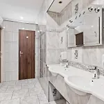 فندق V Pivovare 3*