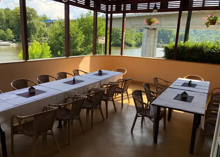 V Pivovare Hotel Davle